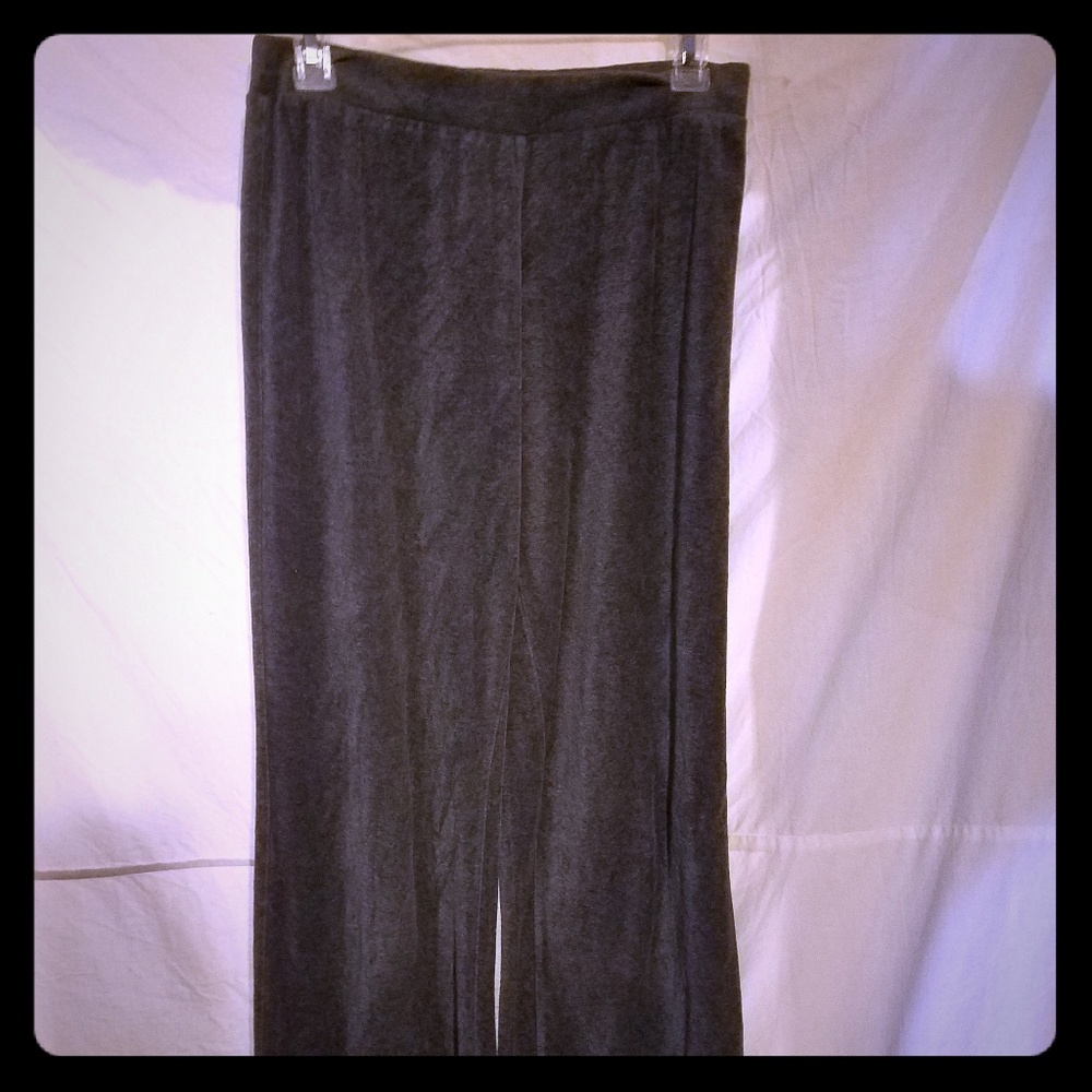 Hanes sweat pants size Petite